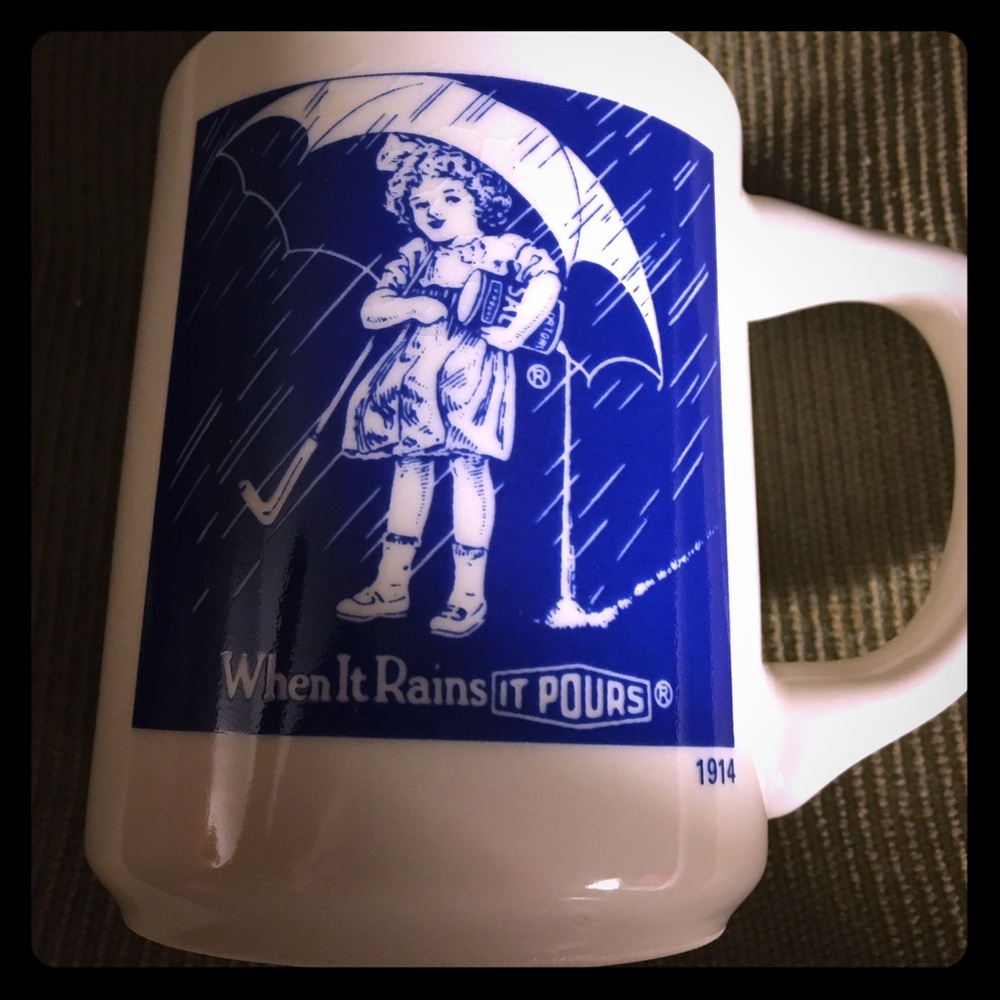 EUC: Vintage Morton’s Salt Coffee / Tea Mug. 1914.